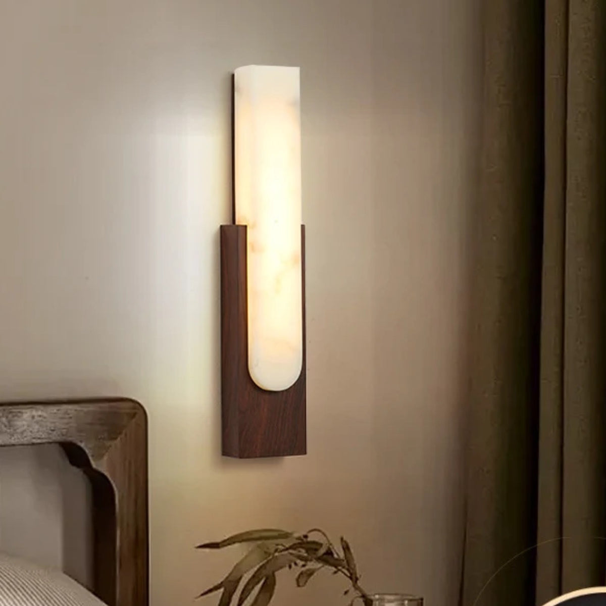 Détail du diffuseur veiné effet albâtre, lumière chaude
