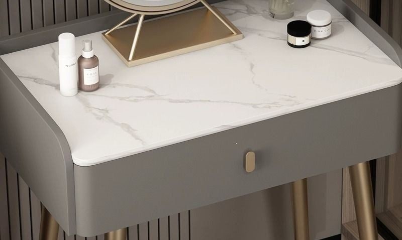 Plateau pierre frittée effet marbre, détail