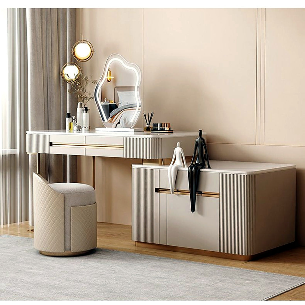 Miroir nuage posé sur une coiffeuse crème