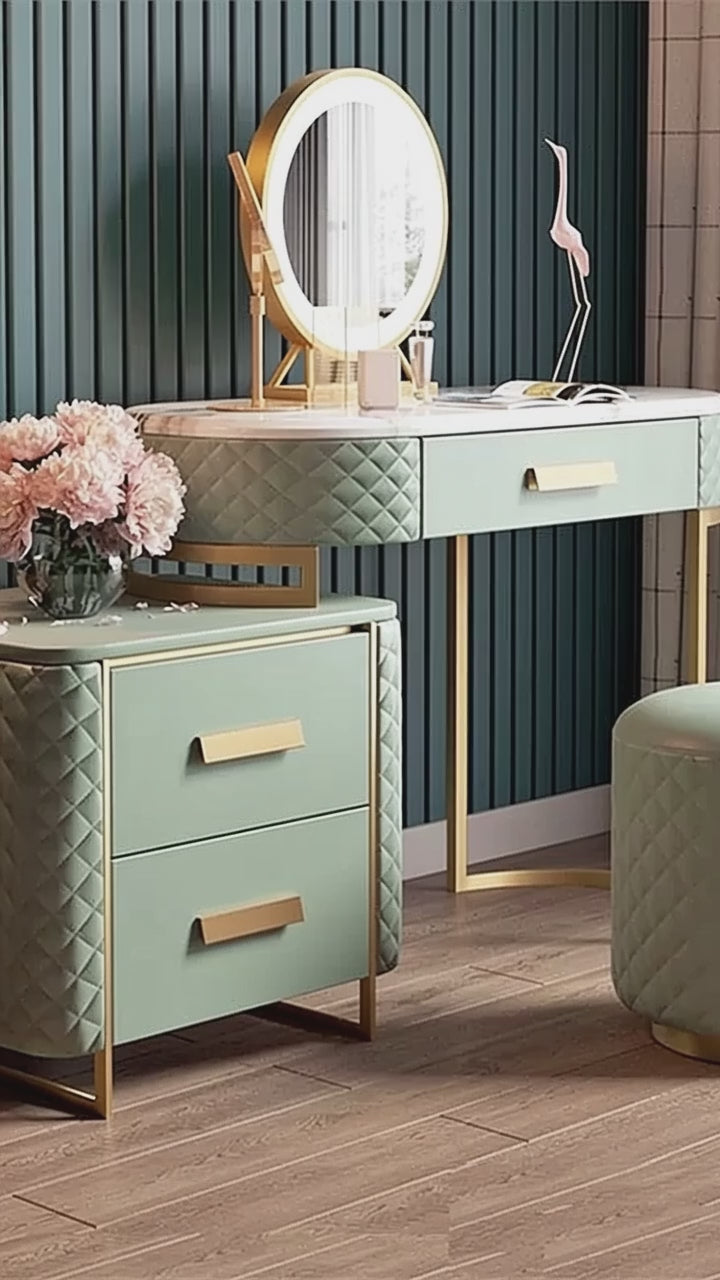 Vidéo de la coiffeuse matelassée vert sauge AUBRYNE